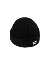 Load image into Gallery viewer, Cashmere Sailor Beanie Black
