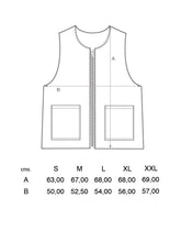 Load image into Gallery viewer, Solitario Reversible Shearling Vest Black
