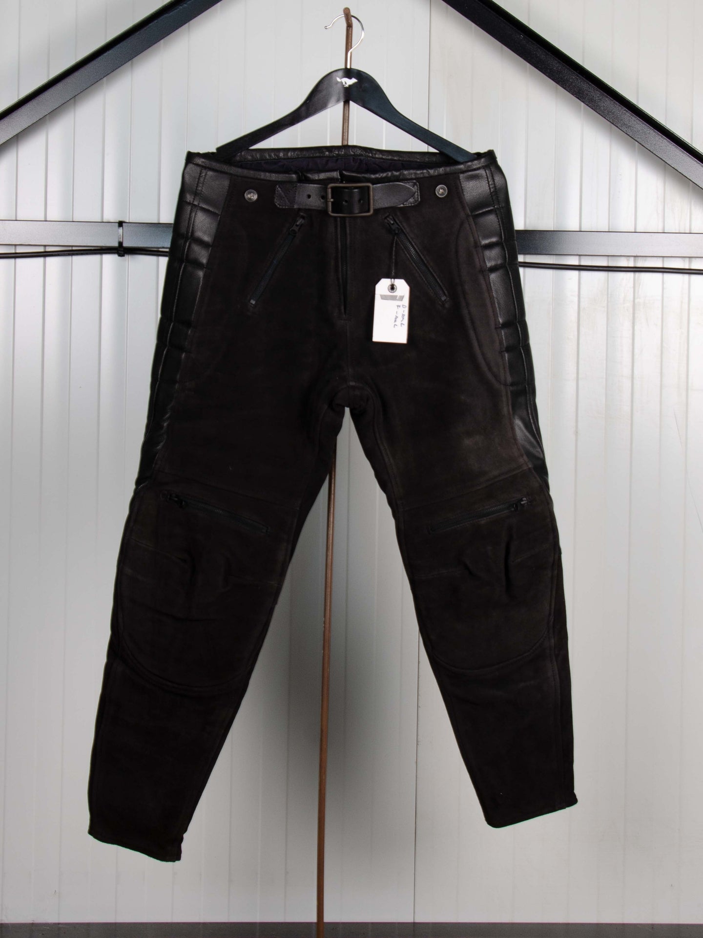 Rascal Cowhide Leather Black size M