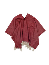 Load image into Gallery viewer, El Solitario Short Poncho Burgundy
