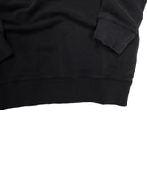 Load image into Gallery viewer, El Solitario WTF Black sweatshirt. Detail 2
